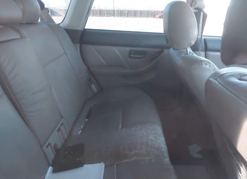 Photo 8 of 2004 Subaru Outback H6-3.0 VDC (VIN 4S3BH896247609076)