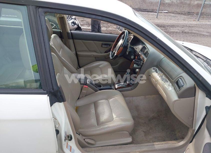 Photo 5 of 2001 Subaru Outback H6-3.0 (VIN 4S3BH896617646854)