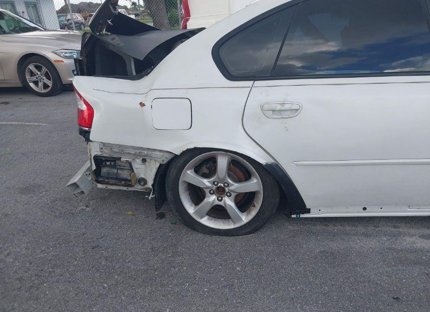 Photo 15 of 2008 Subaru Legacy 2.5I (VIN 4S3BL616386209439)