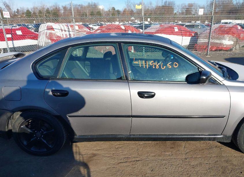 Photo 13 of 2008 Subaru Legacy 2.5I (VIN 4S3BL616587217245)