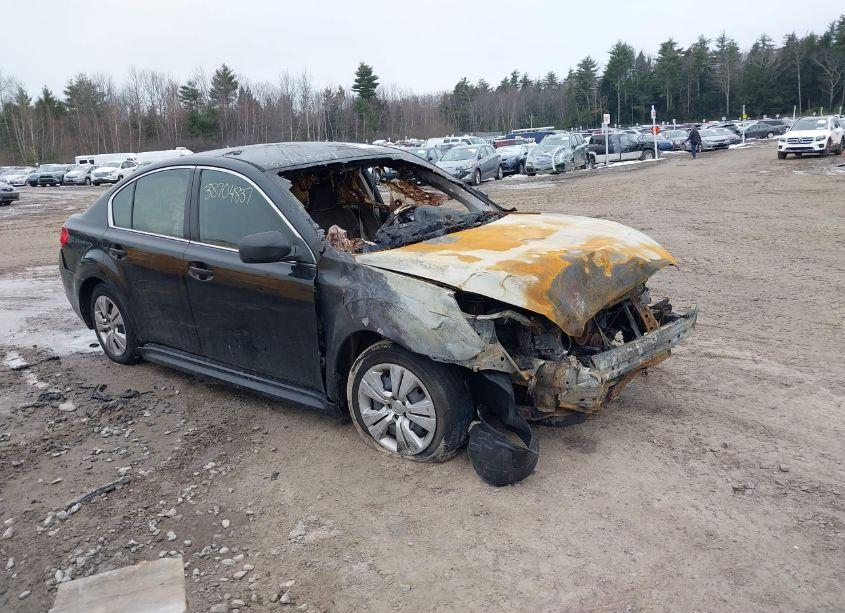 2014 Subaru Legacy 2.5I (VIN 4S3BMBA63E3004237) main photo