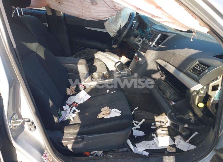 Photo 5 of 2014 Subaru Legacy 2.5I (VIN 4S3BMBA64E3033018)