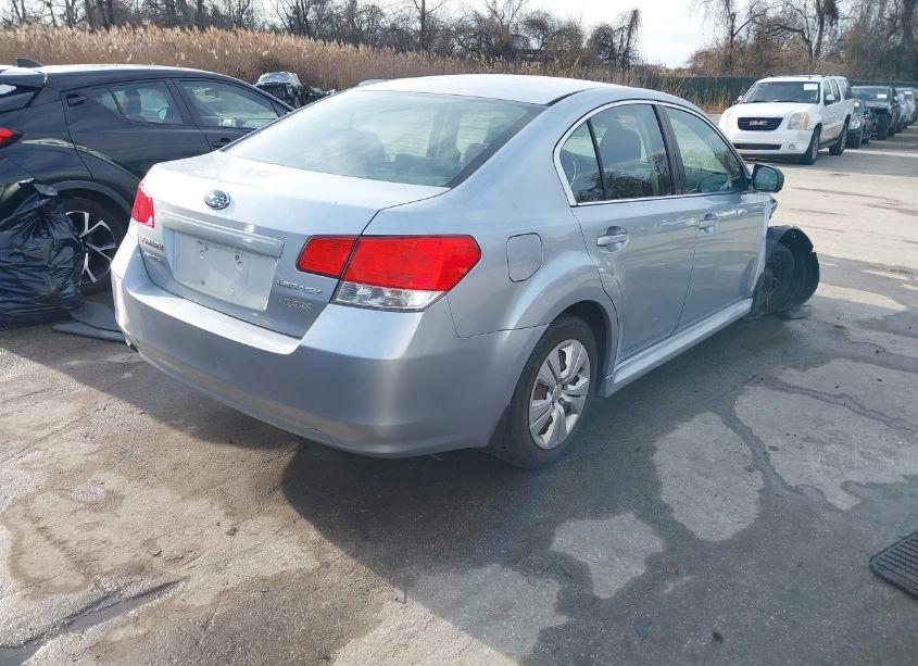 Photo 4 of 2013 Subaru Legacy 2.5I (VIN 4S3BMBA68D3016687)