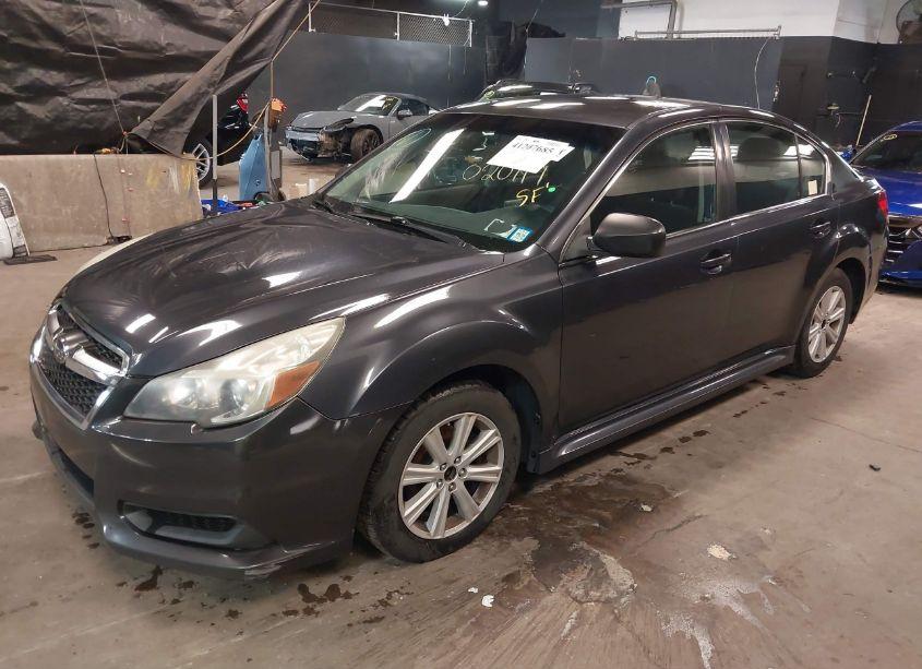 Photo 2 of 2013 Subaru Legacy 2.5I (VIN 4S3BMBA68D3020111)