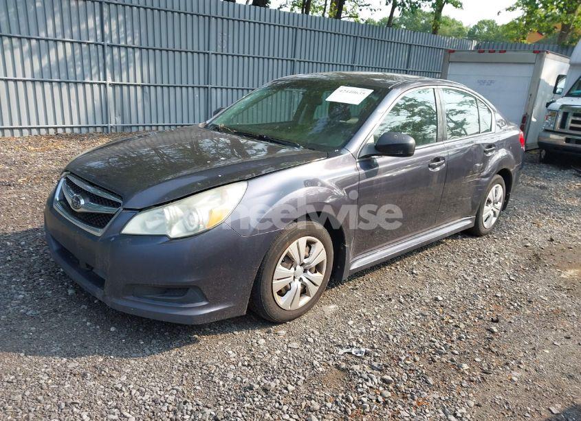 Photo 2 of 2010 Subaru Legacy 2.5I (VIN 4S3BMBA69A3221933)