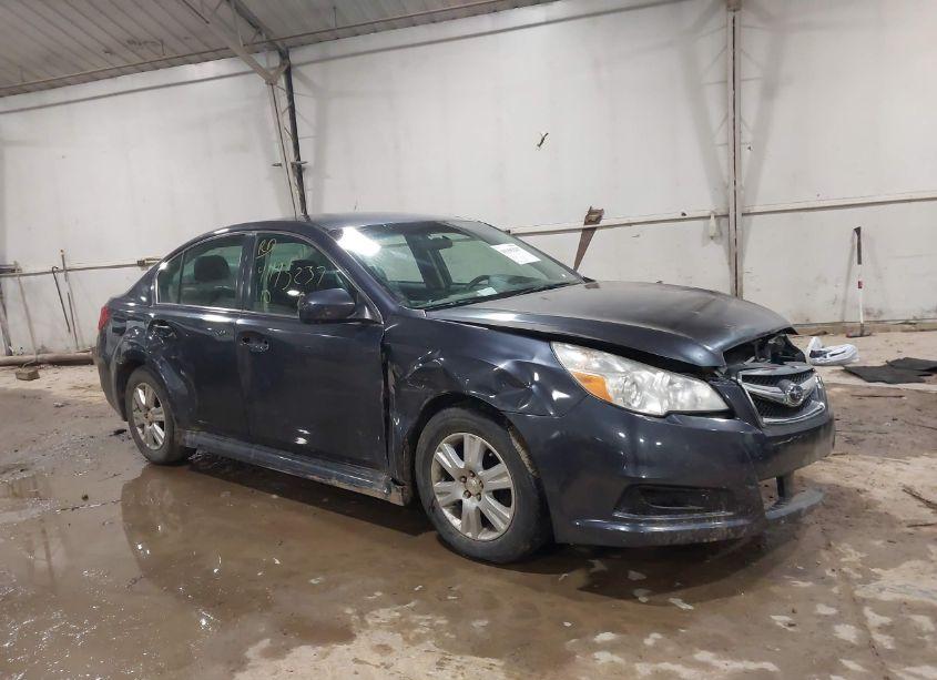 2010 Subaru Legacy 2.5I PREMIUM (VIN 4S3BMBB62A3229693) main photo
