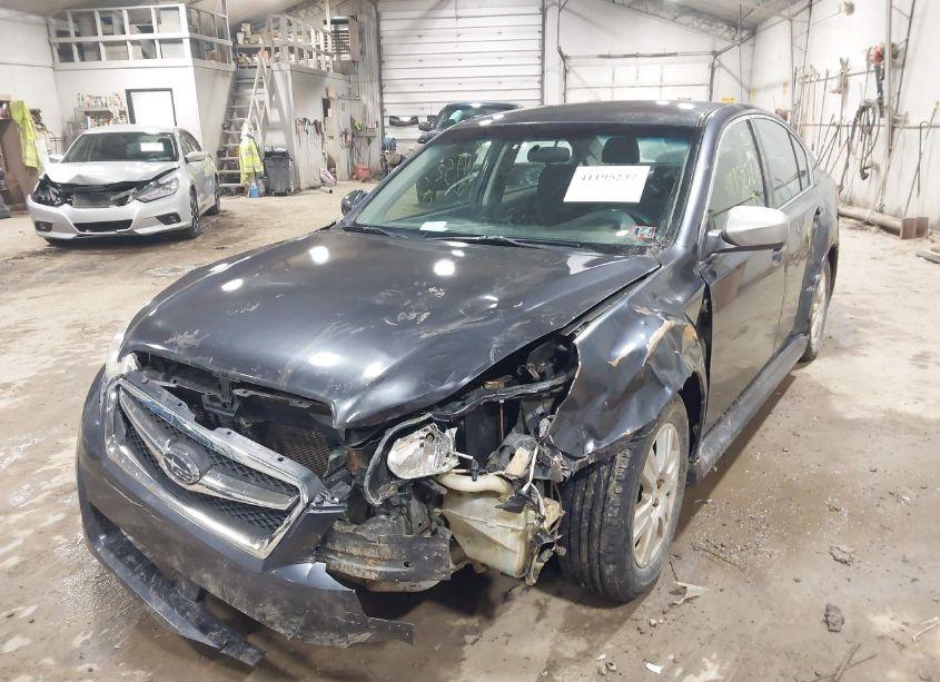 Photo 2 of 2010 Subaru Legacy 2.5I PREMIUM (VIN 4S3BMBB62A3229693)