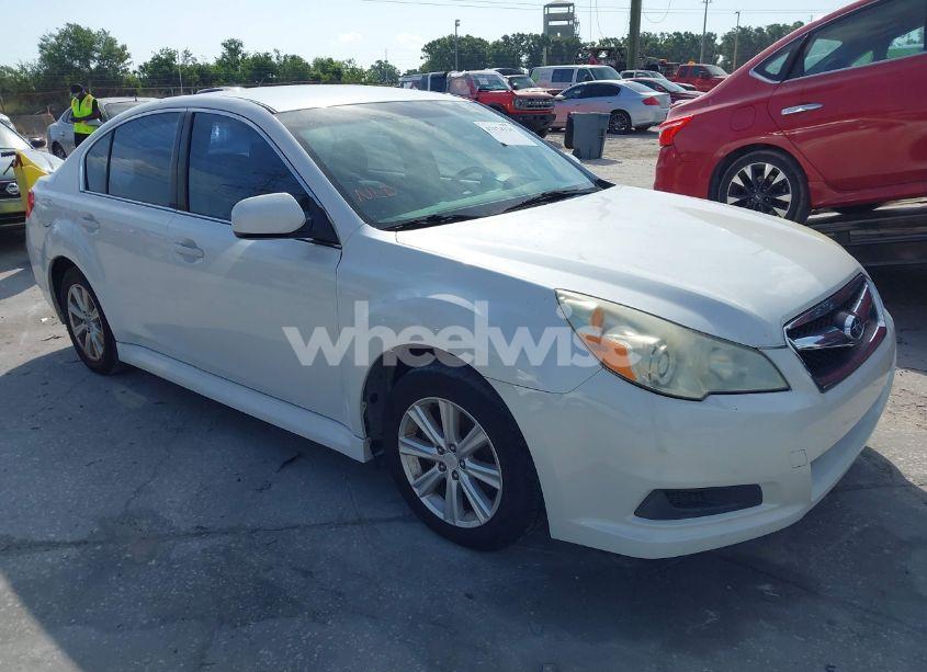 2011 Subaru Legacy 2.5I PREMIUM (VIN 4S3BMBB6XB3220824) main photo