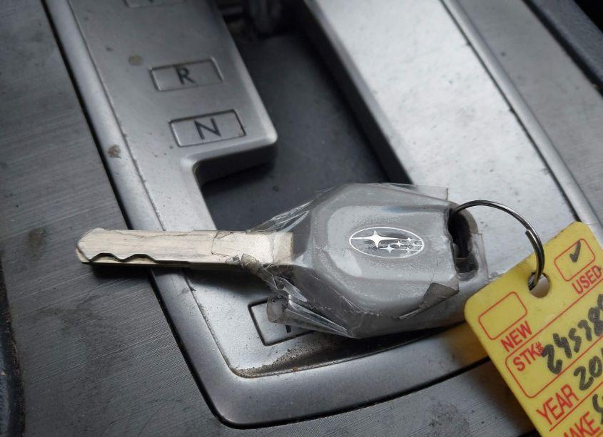 Photo 11 of 2010 Subaru Legacy 2.5I PREMIUM (VIN 4S3BMBC62A3245102)