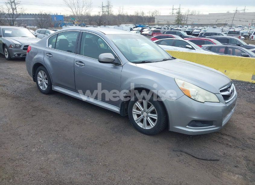 2010 Subaru Legacy 2.5I PREMIUM (VIN 4S3BMBC63A3214800) main photo