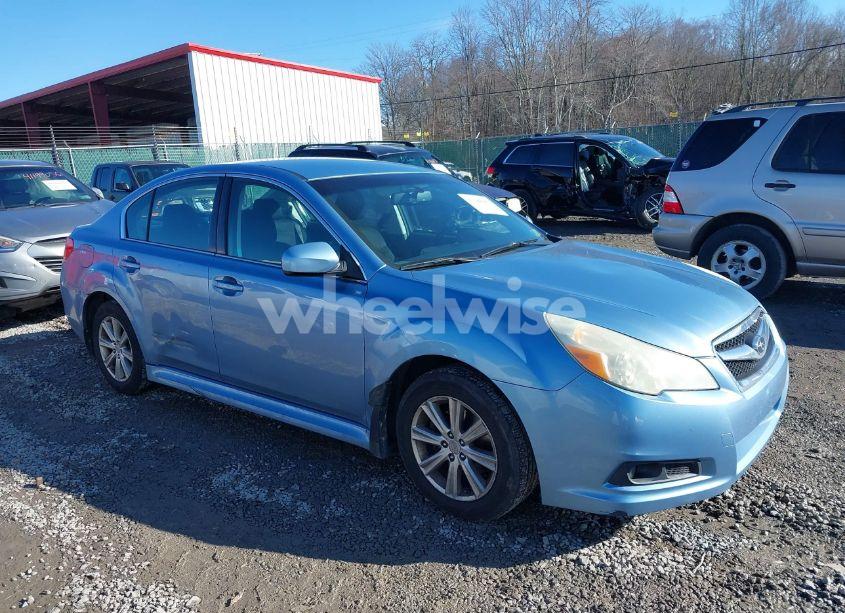 2011 Subaru Legacy 2.5I PREMIUM (VIN 4S3BMBC63B3218217) main photo