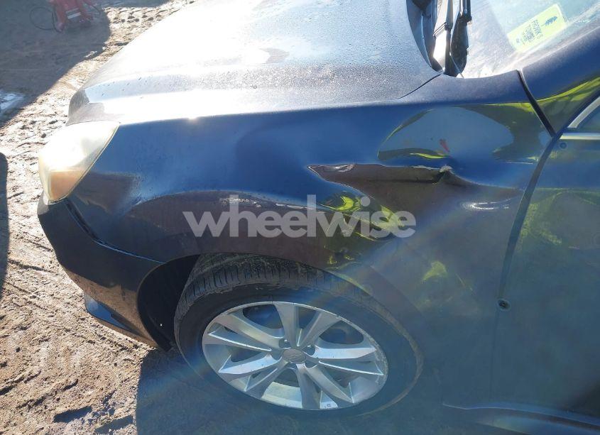 Photo 6 of 2013 Subaru Legacy 2.5I PREMIUM (VIN 4S3BMBC64D3046380)