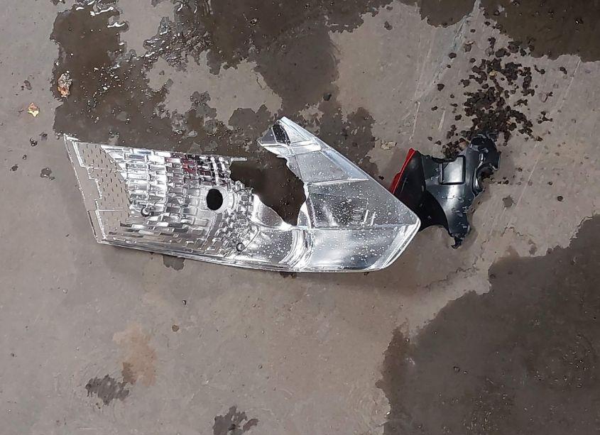 Photo 12 of 2013 Subaru Legacy 2.5I PREMIUM (VIN 4S3BMBC65D3006907)