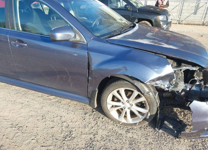 Photo 18 of 2013 Subaru Legacy 2.5I PREMIUM (VIN 4S3BMBC65D3027322)