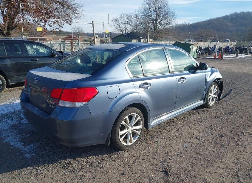 Photo 4 of 2013 Subaru Legacy 2.5I PREMIUM (VIN 4S3BMBC65D3027322)