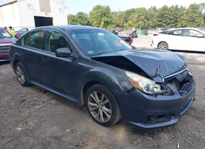 Photo 13 of 2014 Subaru Legacy 2.5I PREMIUM (VIN 4S3BMBC65E3038256)