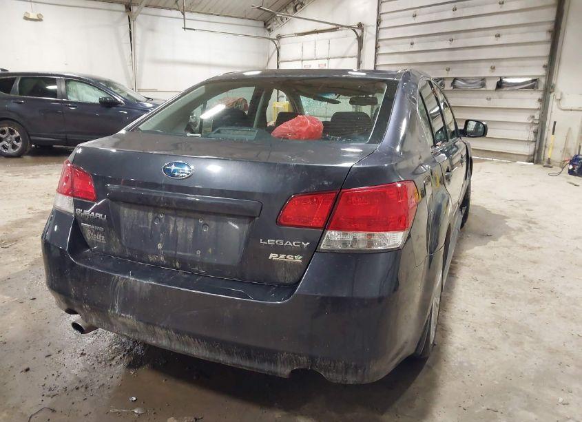 Photo 4 of 2013 Subaru Legacy 2.5I PREMIUM (VIN 4S3BMBC66D3015731)