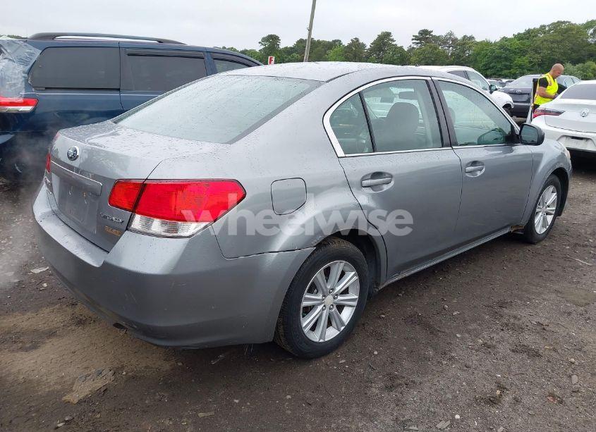 Photo 4 of 2010 Subaru Legacy 2.5I PREMIUM (VIN 4S3BMBC67A3214332)