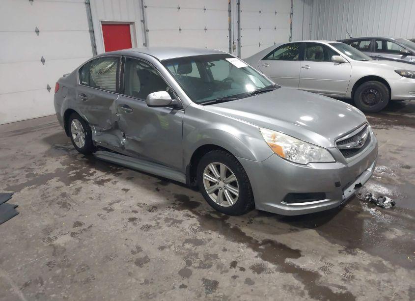 2011 Subaru Legacy 2.5I PREMIUM (VIN 4S3BMBC68B3257367) main photo