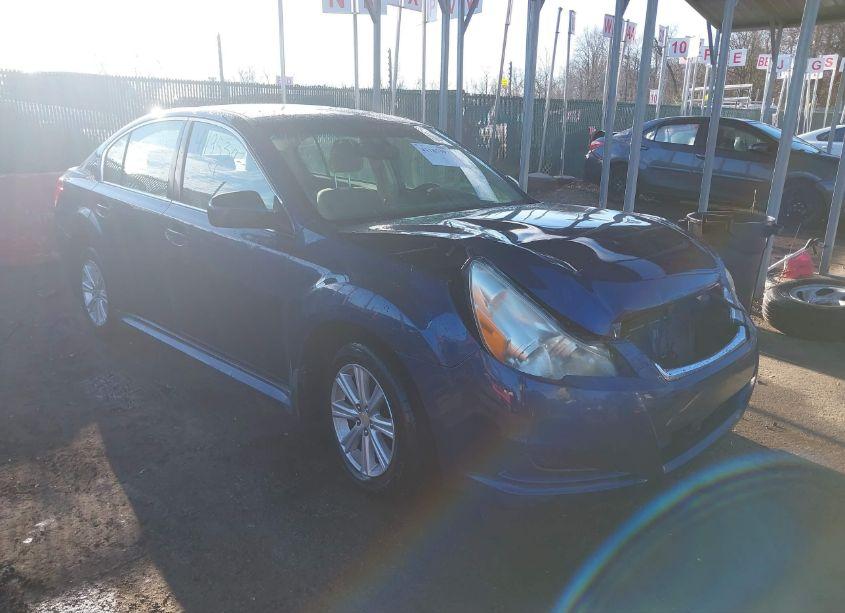 2011 Subaru Legacy 2.5I PREMIUM (VIN 4S3BMBC69B3223051) main photo