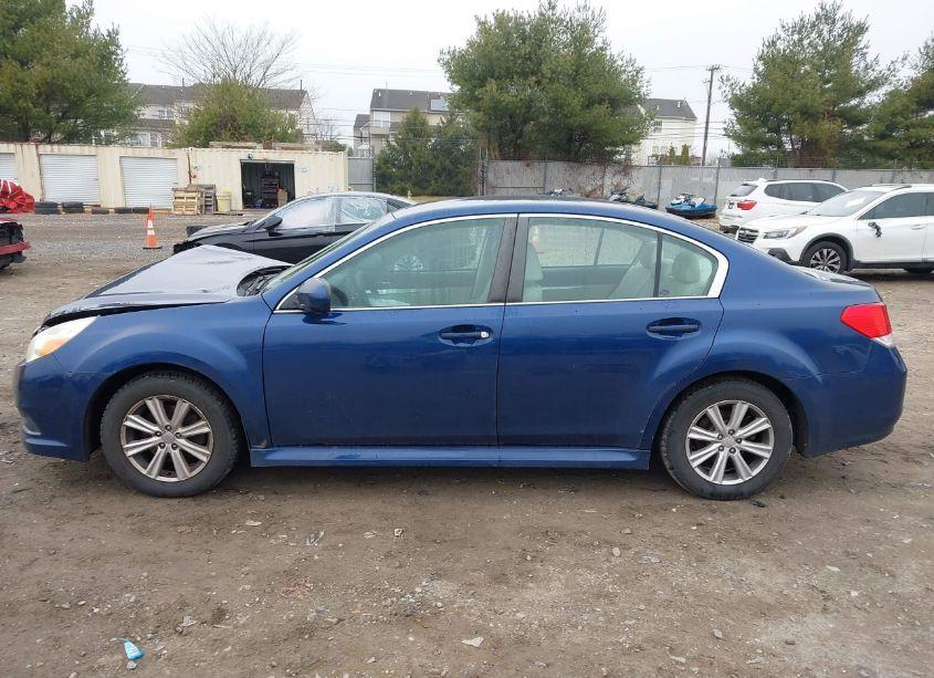 Photo 14 of 2011 Subaru Legacy 2.5I PREMIUM (VIN 4S3BMBC69B3233692)