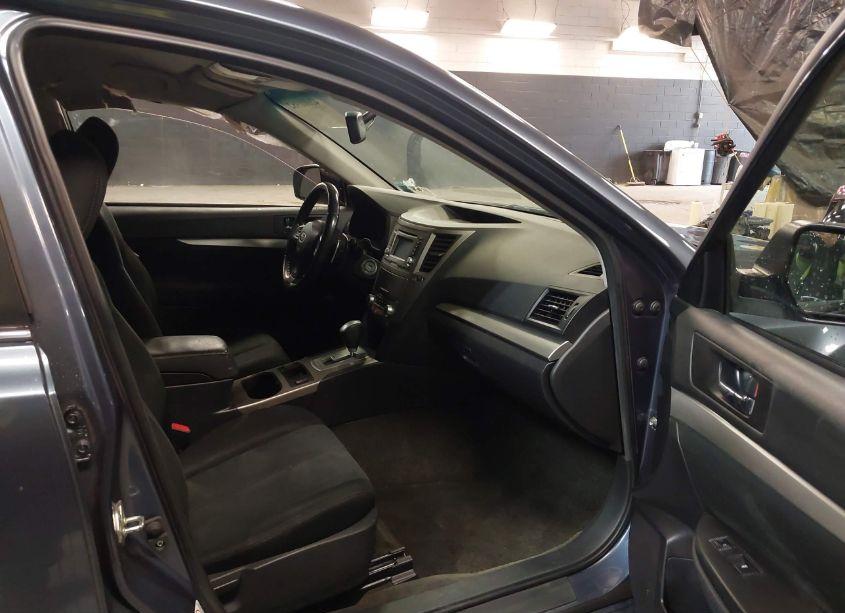 Photo 5 of 2014 Subaru Legacy 2.5I PREMIUM (VIN 4S3BMBC69E3031133)