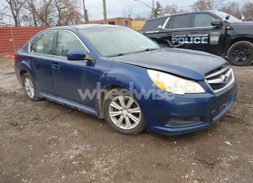 2010 Subaru Legacy 2.5I PREMIUM (VIN 4S3BMBF60A3213003) main photo