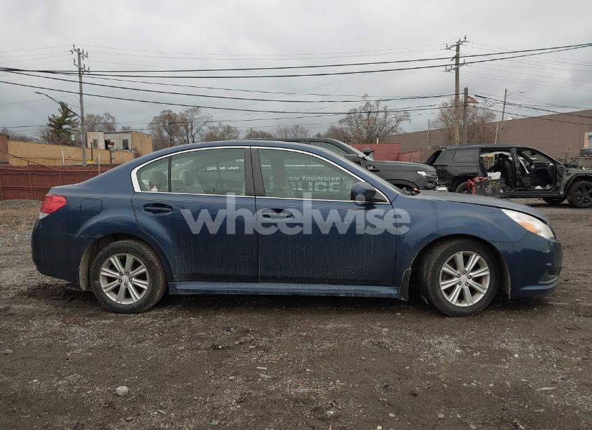 Photo 13 of 2010 Subaru Legacy 2.5I PREMIUM (VIN 4S3BMBF60A3213003)