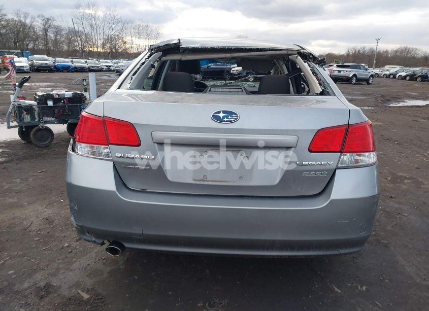 Photo 16 of 2011 Subaru Legacy 2.5I PREMIUM (VIN 4S3BMBG60B3243022)