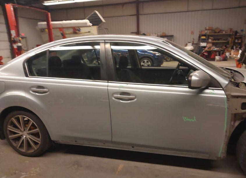 Photo 14 of 2013 Subaru Legacy 2.5 I SPORT (VIN 4S3BMBG61D3028204)
