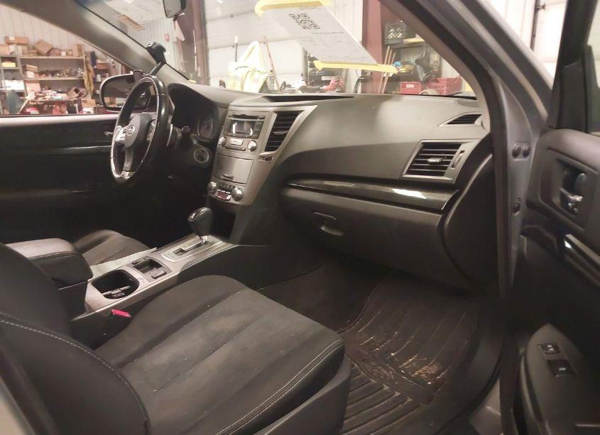 Photo 5 of 2013 Subaru Legacy 2.5 I SPORT (VIN 4S3BMBG61D3028204)