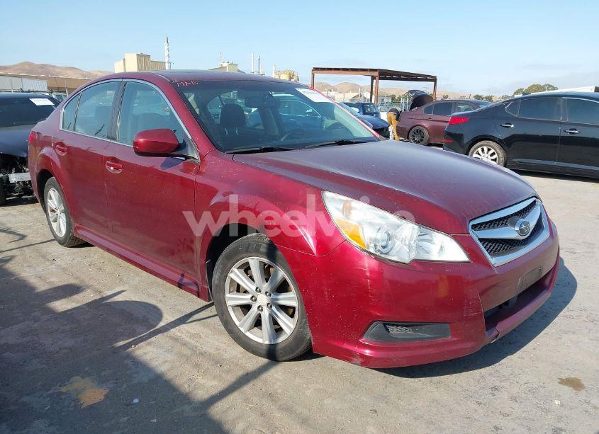 2010 Subaru Legacy 2.5I PREMIUM (VIN 4S3BMBG66A3212470) main photo