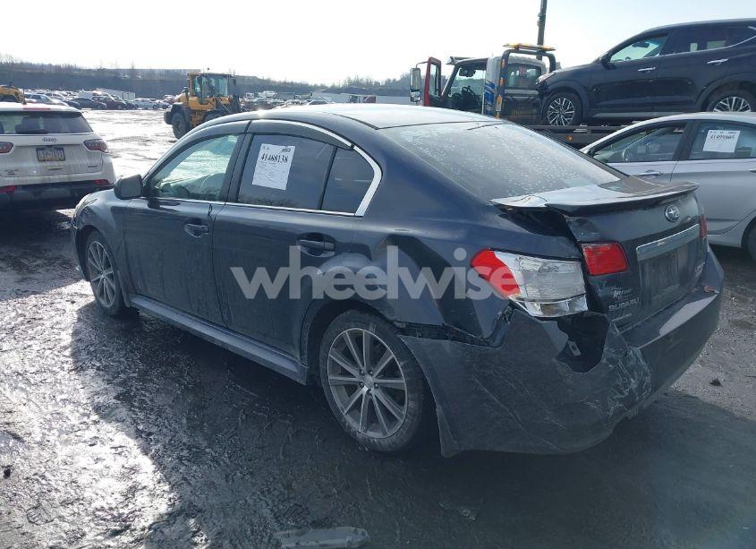 Photo 3 of 2013 Subaru Legacy 2.5 I SPORT (VIN 4S3BMBG68D3039281)
