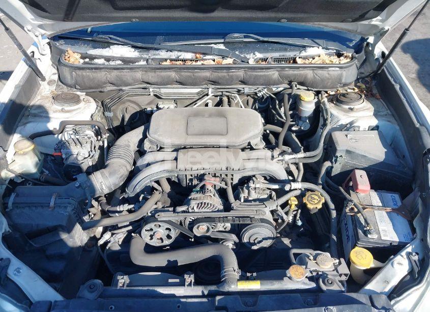 Photo 10 of 2011 Subaru Legacy 2.5I PREMIUM (VIN 4S3BMBG69B3233198)