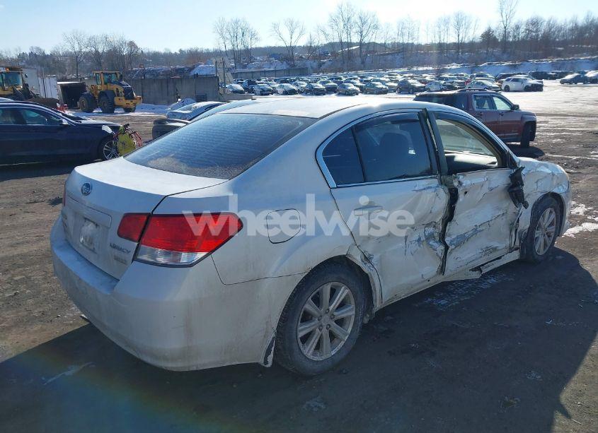 Photo 4 of 2011 Subaru Legacy 2.5I PREMIUM (VIN 4S3BMBG69B3233198)
