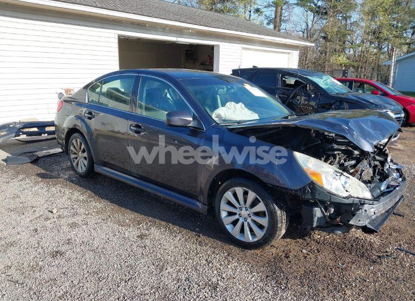 2010 Subaru Legacy 2.5I LIMITED (VIN 4S3BMBJ60A3215809) main photo