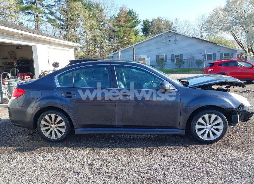 Photo 14 of 2010 Subaru Legacy 2.5I LIMITED (VIN 4S3BMBJ60A3215809)