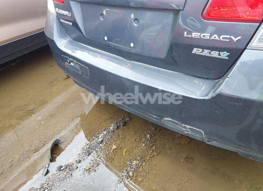 Photo 19 of 2010 Subaru Legacy 2.5I LIMITED (VIN 4S3BMBJ60A3215809)