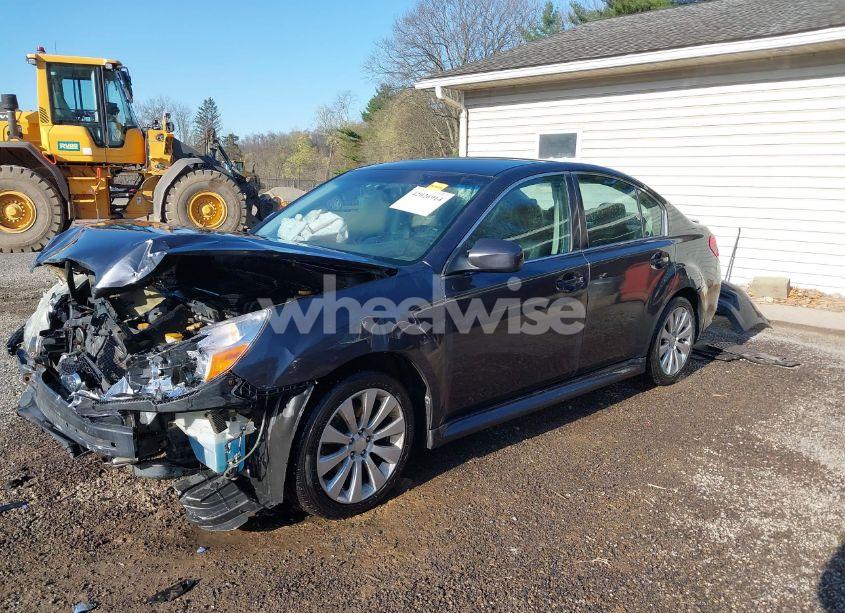 Photo 2 of 2010 Subaru Legacy 2.5I LIMITED (VIN 4S3BMBJ60A3215809)
