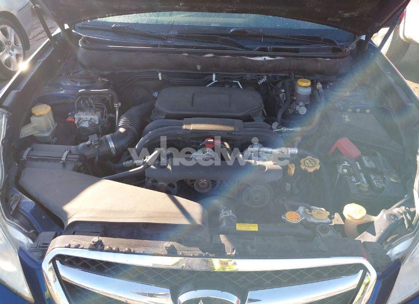 Photo 10 of 2010 Subaru Legacy 2.5I LIMITED (VIN 4S3BMBK61A3221648)