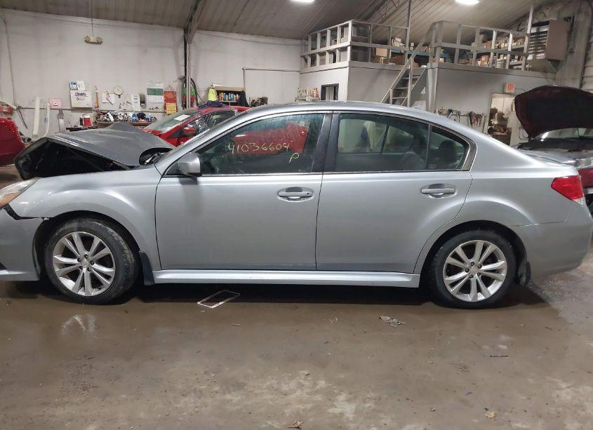 Photo 15 of 2013 Subaru Legacy 2.5I LIMITED (VIN 4S3BMBK61D3010602)