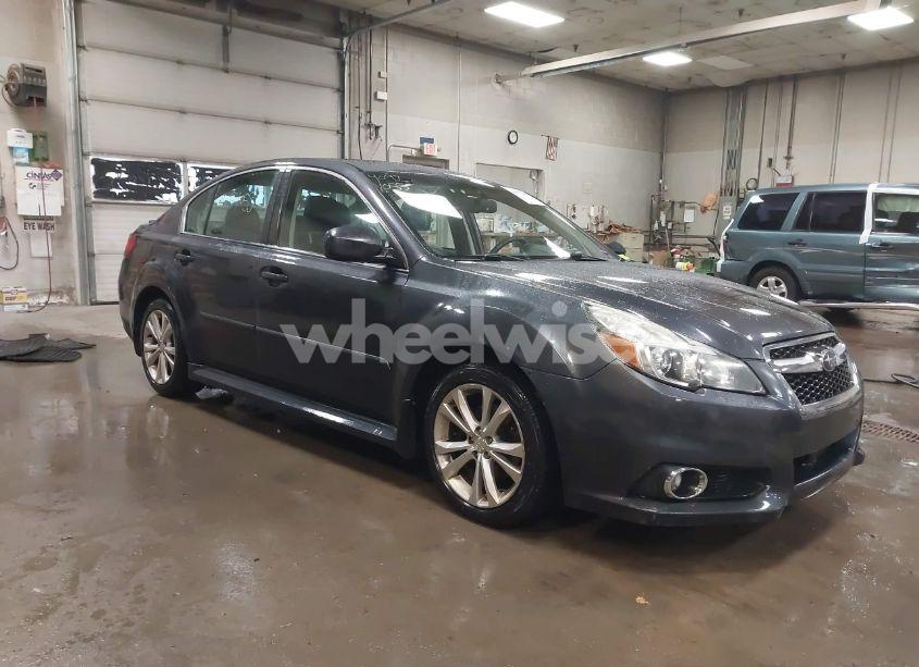 2013 Subaru Legacy 2.5I LIMITED (VIN 4S3BMBK64D3018273) main photo