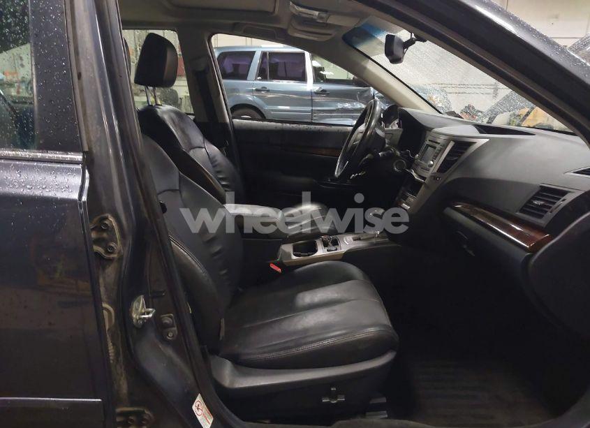 Photo 5 of 2013 Subaru Legacy 2.5I LIMITED (VIN 4S3BMBK64D3018273)