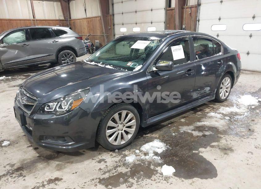 Photo 2 of 2010 Subaru Legacy 2.5I LIMITED (VIN 4S3BMBK66A3229292)