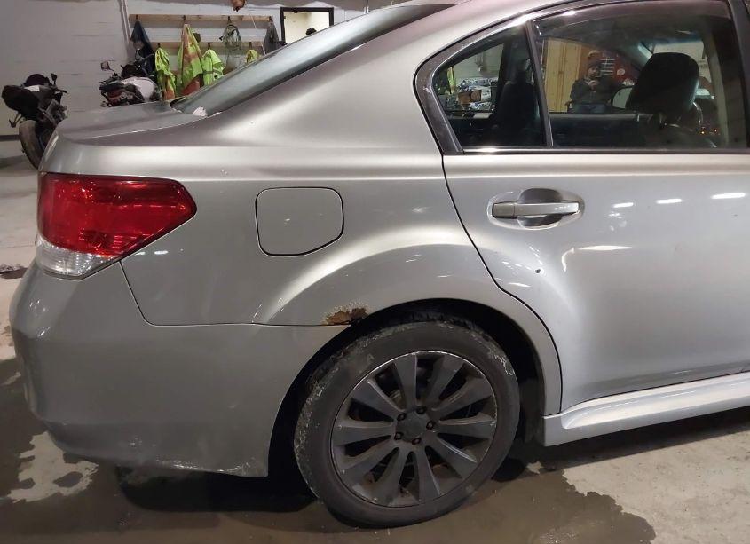 Photo 13 of 2010 Subaru Legacy 2.5I LIMITED (VIN 4S3BMBK66A3240745)