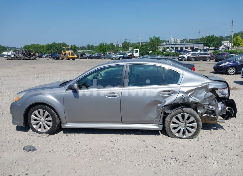 Photo 14 of 2010 Subaru Legacy 2.5I LIMITED (VIN 4S3BMBK67A3227406)