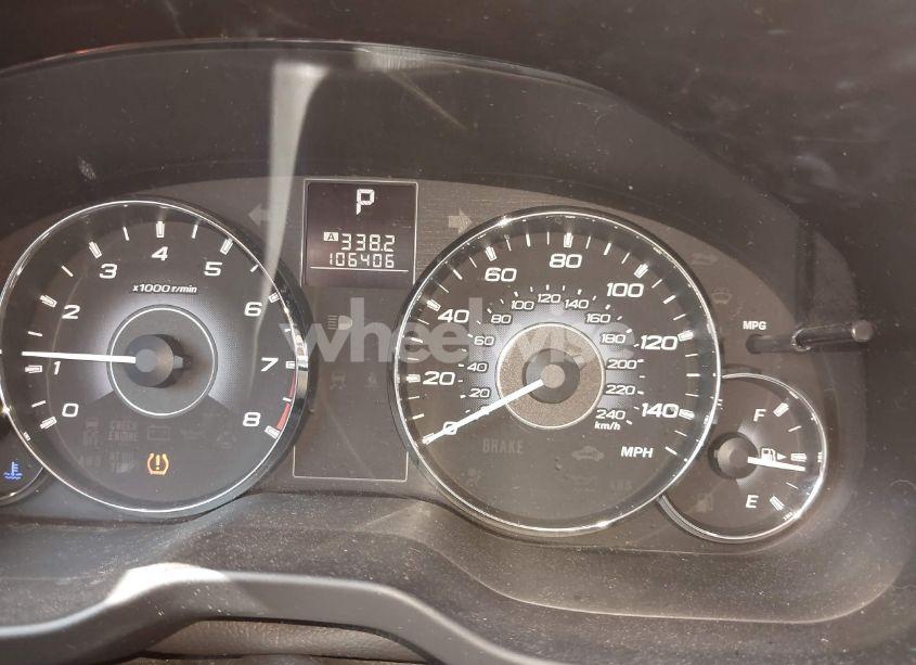 Photo 15 of 2010 Subaru Legacy 2.5I LIMITED (VIN 4S3BMBK67A3227406)