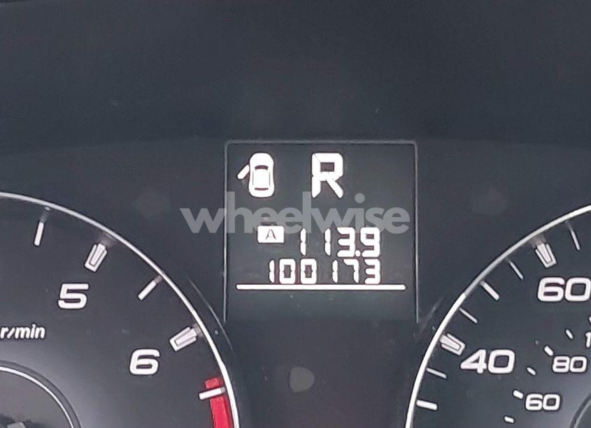 Photo 16 of 2011 Subaru Legacy 2.5I LIMITED (VIN 4S3BMBK68B3236231)