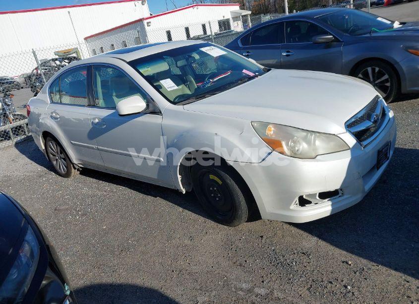2011 Subaru Legacy 2.5I LIMITED (VIN 4S3BMBK68B3253630) main photo