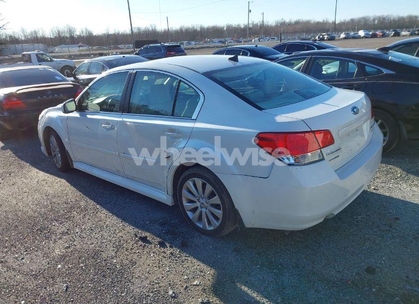 Photo 3 of 2011 Subaru Legacy 2.5I LIMITED (VIN 4S3BMBK68B3253630)